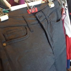 Guess Black Coated Skinny Jeans | Tahiana Style